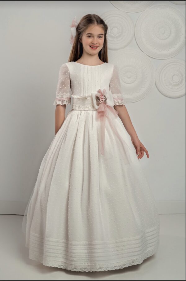 White plumetti Organza Communion Dress with delicate tucks and 3/4 sleeves