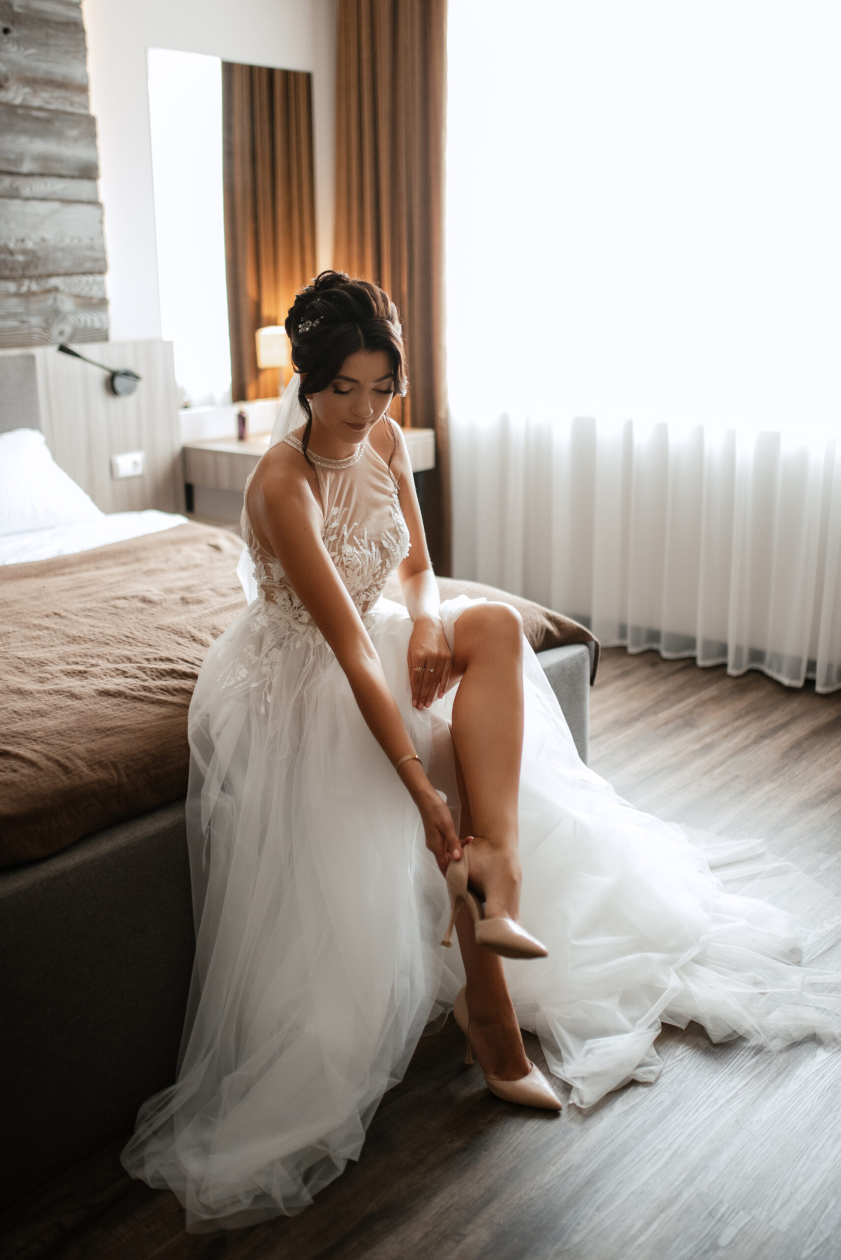 Accessorizing Your Wedding Dress From Veils to Shoes